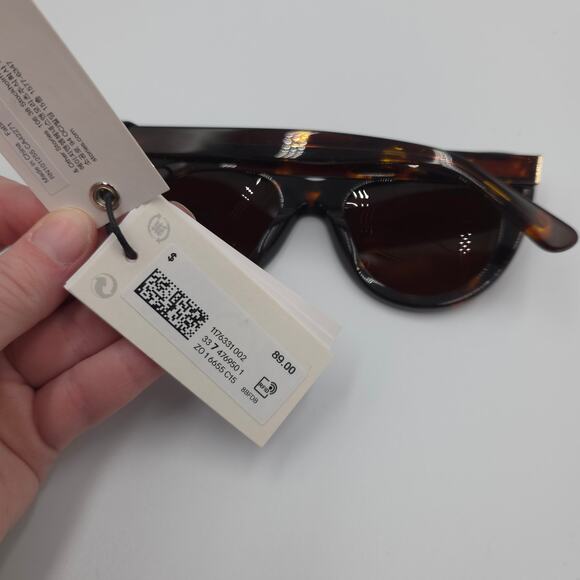 & Other Stories Oversized Cat Eye Sunglasses in Brown Tortoiseshell main image 3